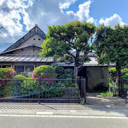 Guest House Yukari Tsuru Exterior photo