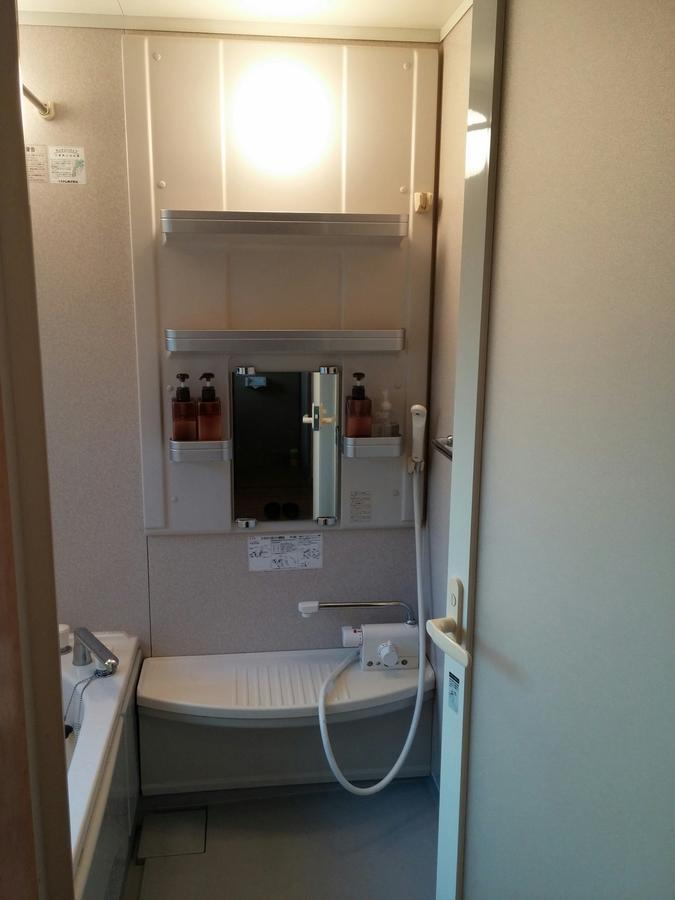 Guest House Yukari Tsuru Exterior photo
